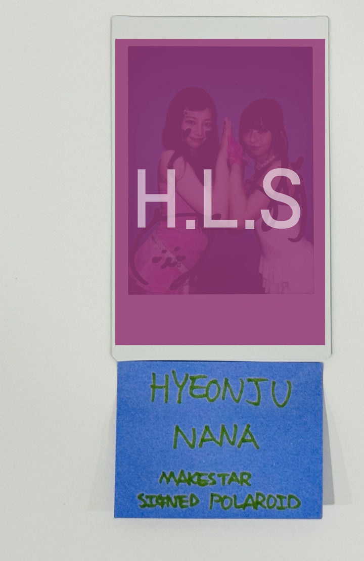 UNIS 'CURIOUS' - Hand Autographed(Signed) Polaroid, Photocard [24.9.26] - HALLYUSUPERSTORE