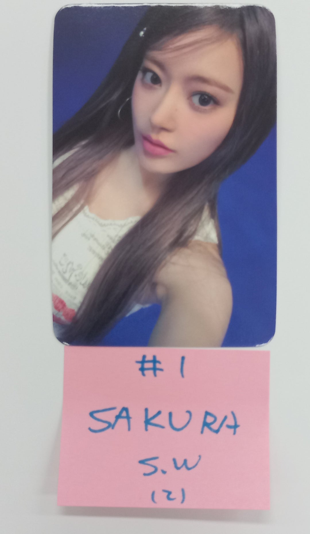 LE SSERAFIM "CRAZY" - Soundwave Fansign Event Photocard [24.9.30] - HALLYUSUPERSTORE