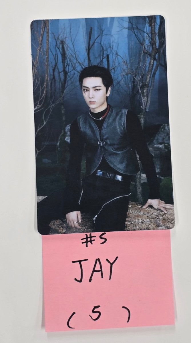 Enhypen "Walk the Line" World Tour - Official Trading Photocard (1) [24.9.30] - HALLYUSUPERSTORE