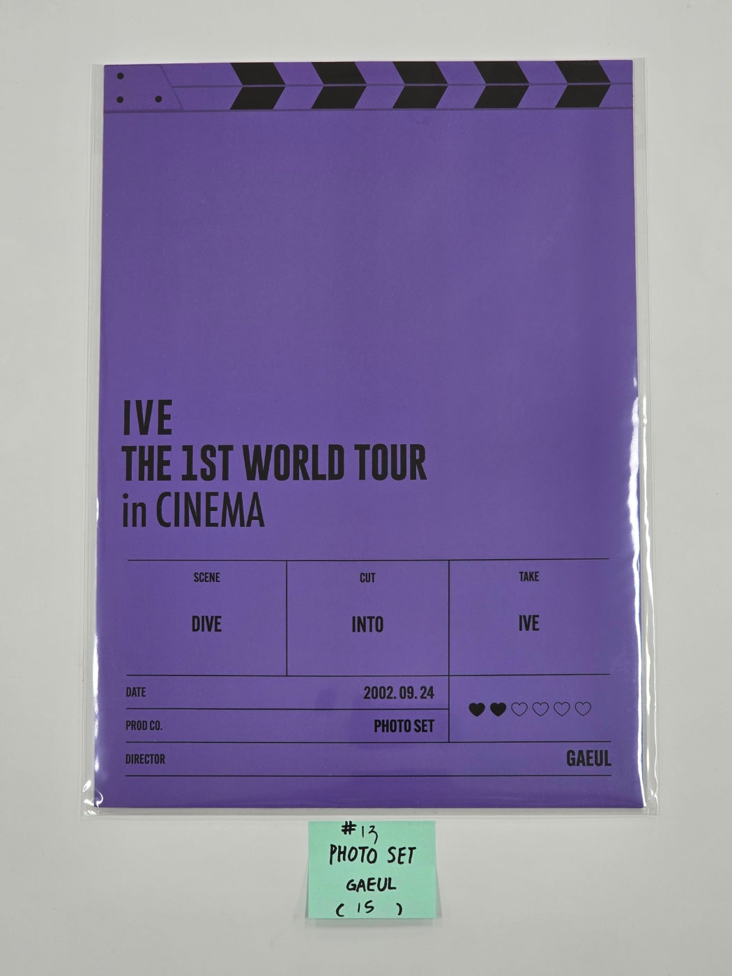 IVE THE 1ST WORLD TOUR in CINEMA - Official MD [Light Keyring, Polaroid Set, Photocard Stand Set, Postcard Book, Photocard Pouch & Photocard Set, Photo Film Keyring, Photo Set] (1) [24.10.2]