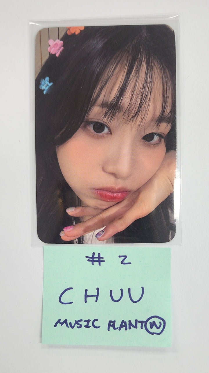 CHUU "Strawberry Rush" - Music Plant Fansign Event Winner Photocard [24.10.4] - HALLYUSUPERSTORE