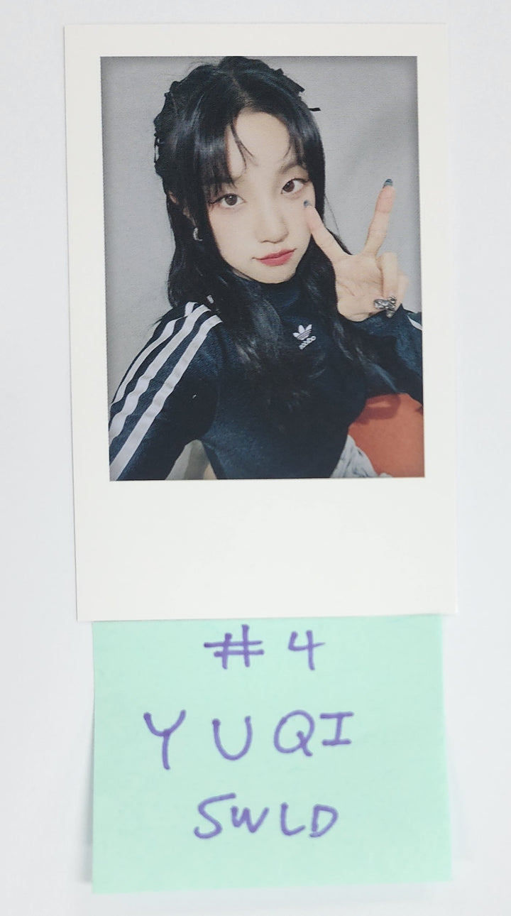 YUQI "YUQ1" - Soundwave Lucky Draw Event Photocard [24.10.4] - HALLYUSUPERSTORE