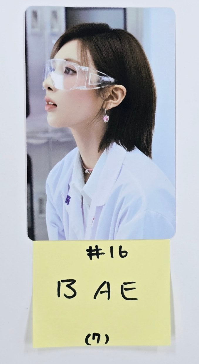 NMIXX "CHANGE UP : MIXX LAB" - Official Trading Photocard [24.10.4]