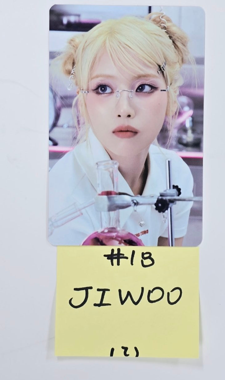 NMIXX "CHANGE UP : MIXX LAB" - Official Trading Photocard [24.10.4]