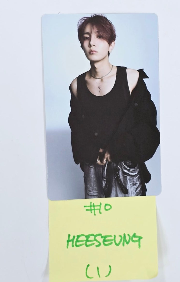 ENHYPEN "UNSEEN" EXHIBITION - Official Trading Photocard [24.10.4] - HALLYUSUPERSTORE