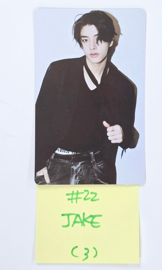 ENHYPEN "UNSEEN" EXHIBITION - Official Trading Photocard [24.10.4] - HALLYUSUPERSTORE