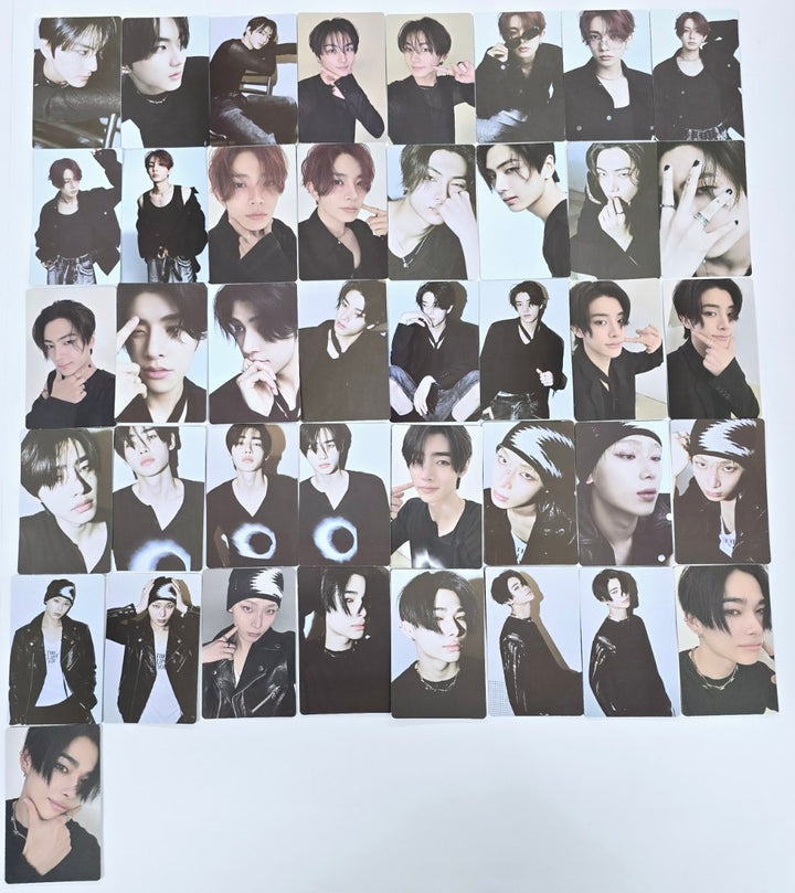 ENHYPEN "UNSEEN" EXHIBITION - Official Trading Photocard [24.10.4] - HALLYUSUPERSTORE