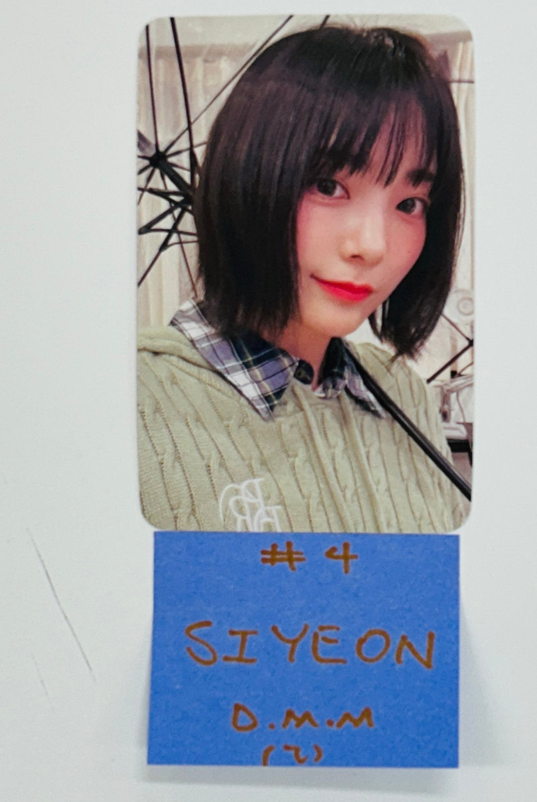 QWER "Algorithm's Blossom" - Dear My Muse Fansign Event Photocard Round 2 [24.10.8] - HALLYUSUPERSTORE