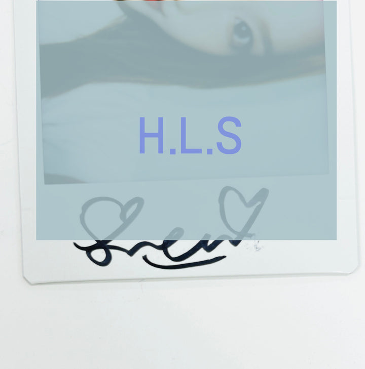 Gowon (Of Loossemble) "TTYL" - Hand Autographed(Signed) Polaroid [24.10.8] - HALLYUSUPERSTORE