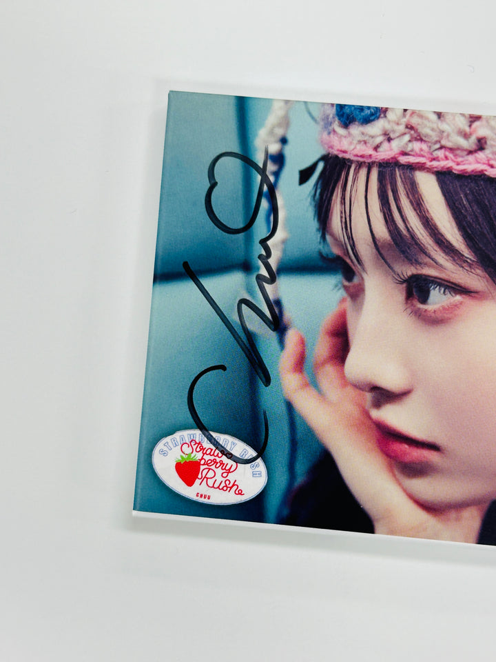 CHUU "Strawberry Rush" - Hand Autographed(Signed) Album (STAYG Album Ver.) [24.10.8] - HALLYUSUPERSTORE