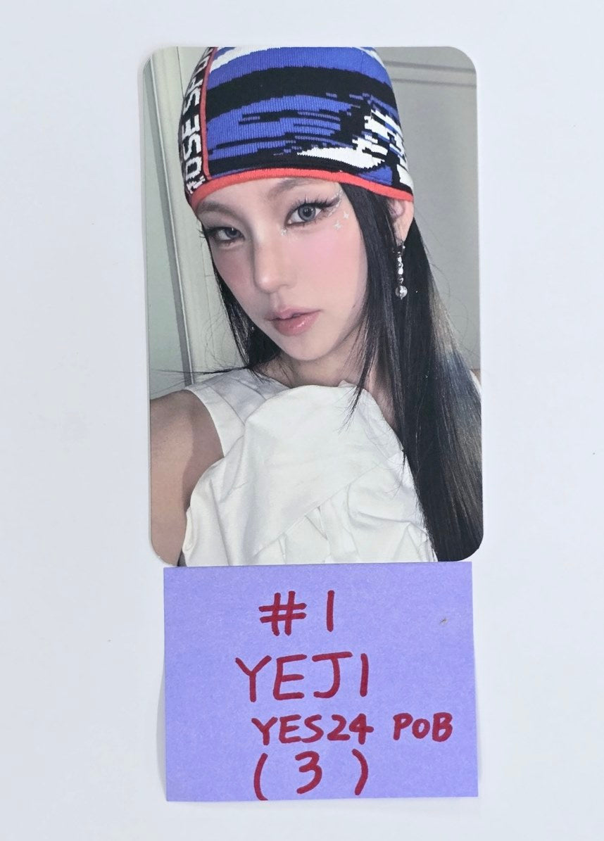 ITZY "Gold" - Yes24 Pre-Order Benefit Photocard [24.10.23]