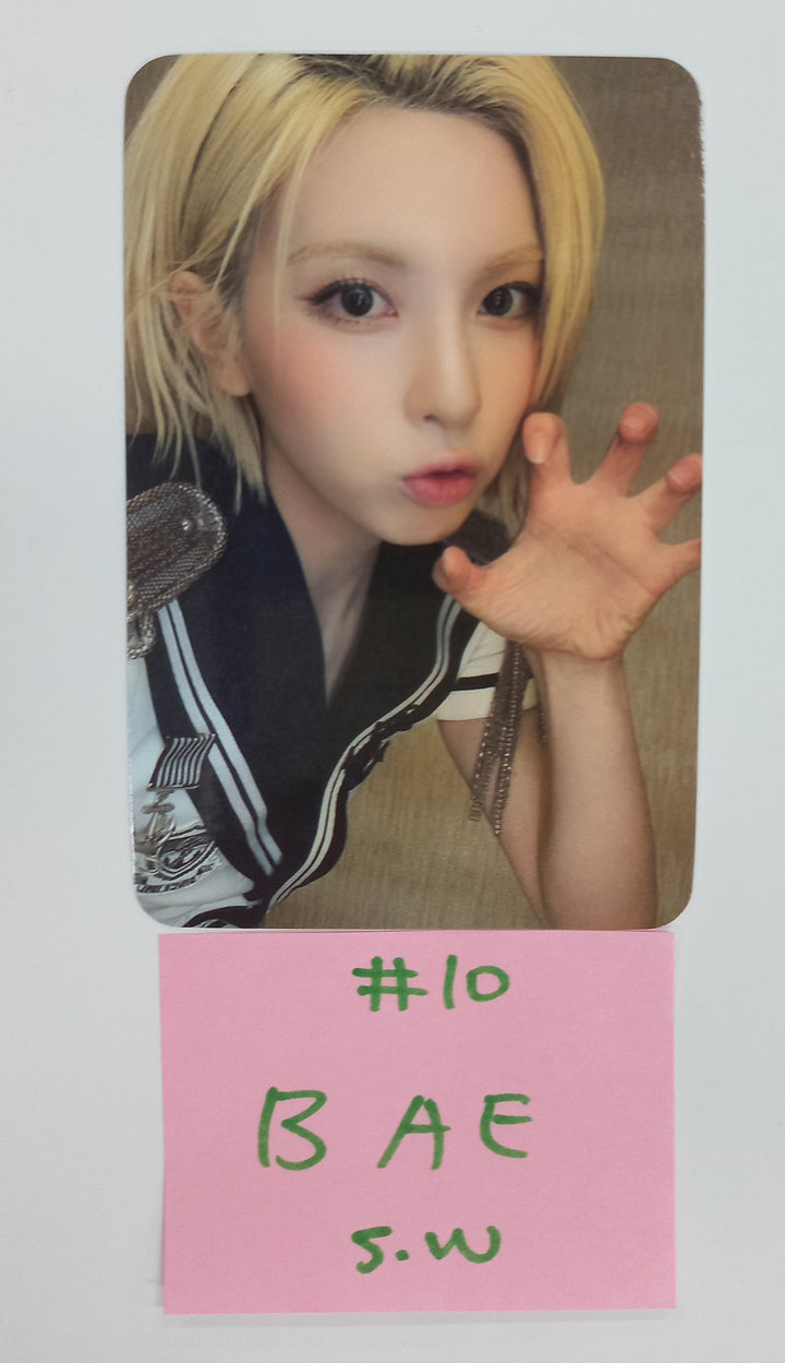 NMIXX "Fe3O4: STICK OUT" - Soundwave Fansign Event Photocard Round 8 [24.10.24]