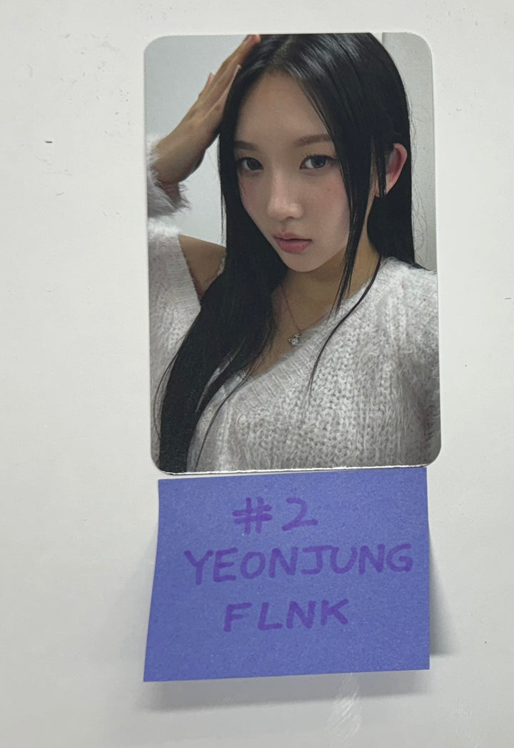 YOUNG POSSE "Ate That" - FLNK Fansign Event Photocard Round 3 [24.10.31]