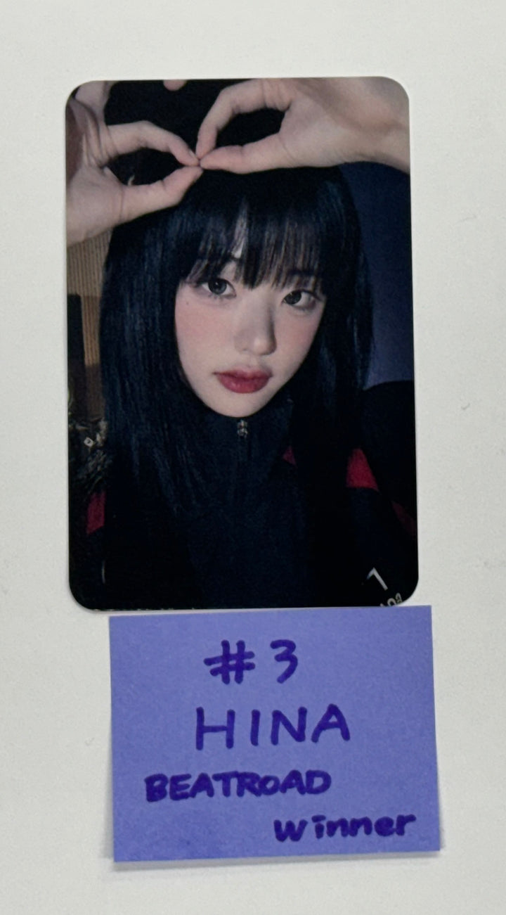 QWER "Algorithm's Blossom" - Beat Road Fansign Event Winner Photocard Round 2 [24.10.31]