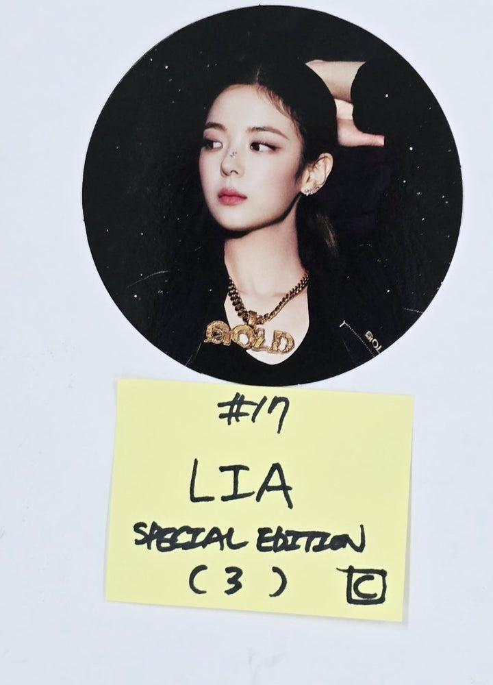 ITZY "Gold" - Official Photocard, Coin Photocard [Special Edition] [24.10.31]