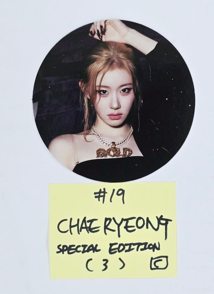 ITZY "Gold" - Official Photocard, Coin Photocard [Special Edition] [24.10.31]