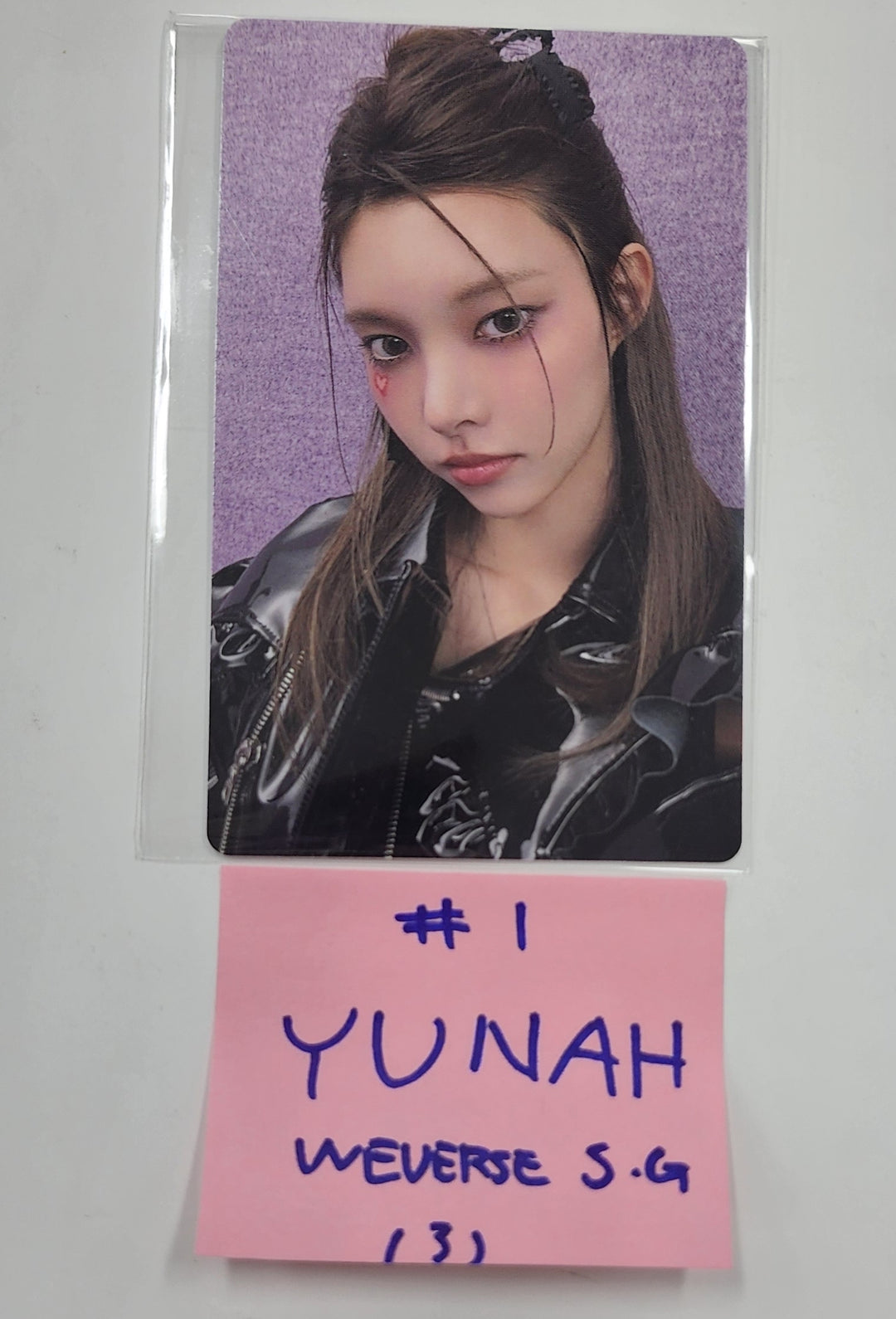 ILLIT "I’LL LIKE YOU" - Weverse Shop Showcase Gift Photocard Round 2 [24.11.1]