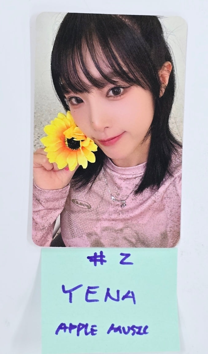 YENA "NEMONEMO" - Apple Music Fansign Event Photocard [24.11.4]