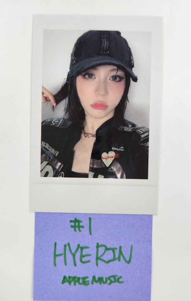 TripleS Visionary Vision "Performante" - Apple Music Fansign Event Photocard [24.11.5]