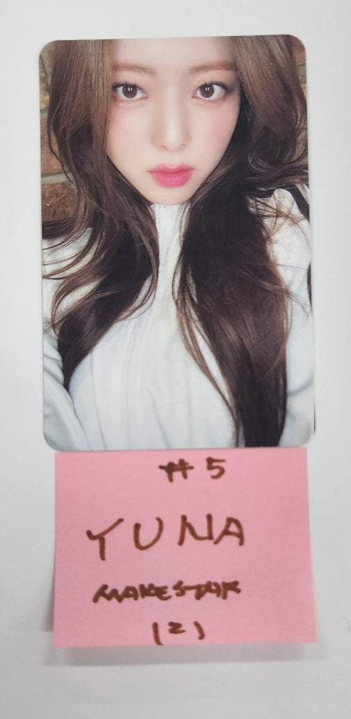 ITZY "Gold" - Makestar Fansign Event Photocard Round 6 [24.11.14]