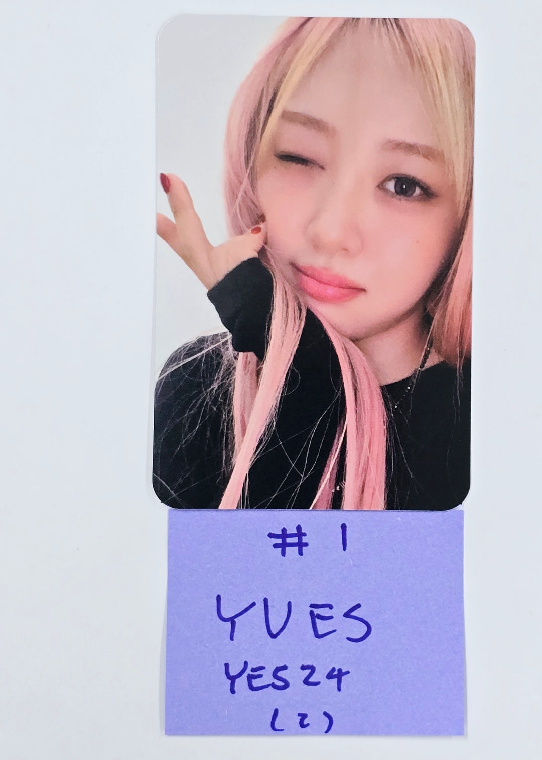 Yves "I Did" - Yes24 Pre-Order Benefit Photocard [24.11.18]