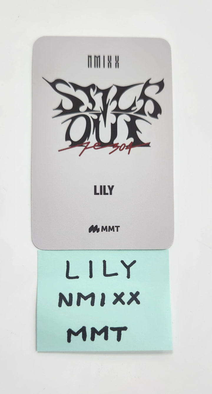 LILY (Of NMIXX) 'Fe3O4: STICK OUT' - Hand Autographed(Signed) Photocard [24.11.20]