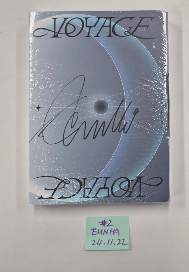 VIVIZ "VOYAGE" - Hand Autographed(Signed) Album [24.11.22]