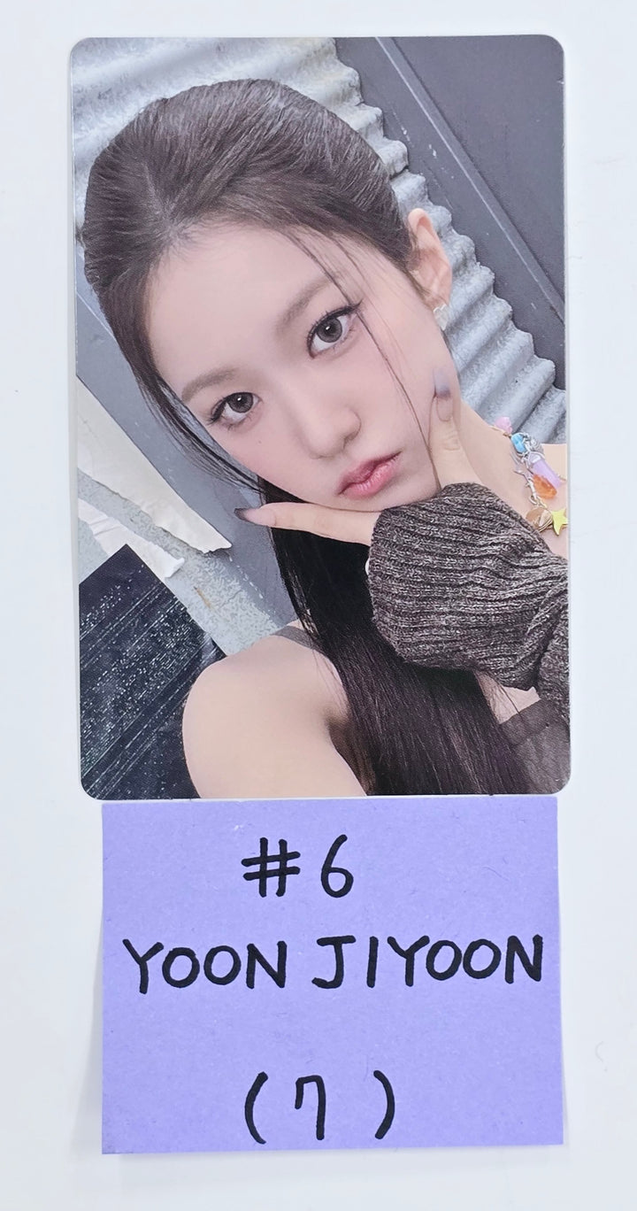 IZNA "N/a" - Official Trading Photocard [24.11.26]