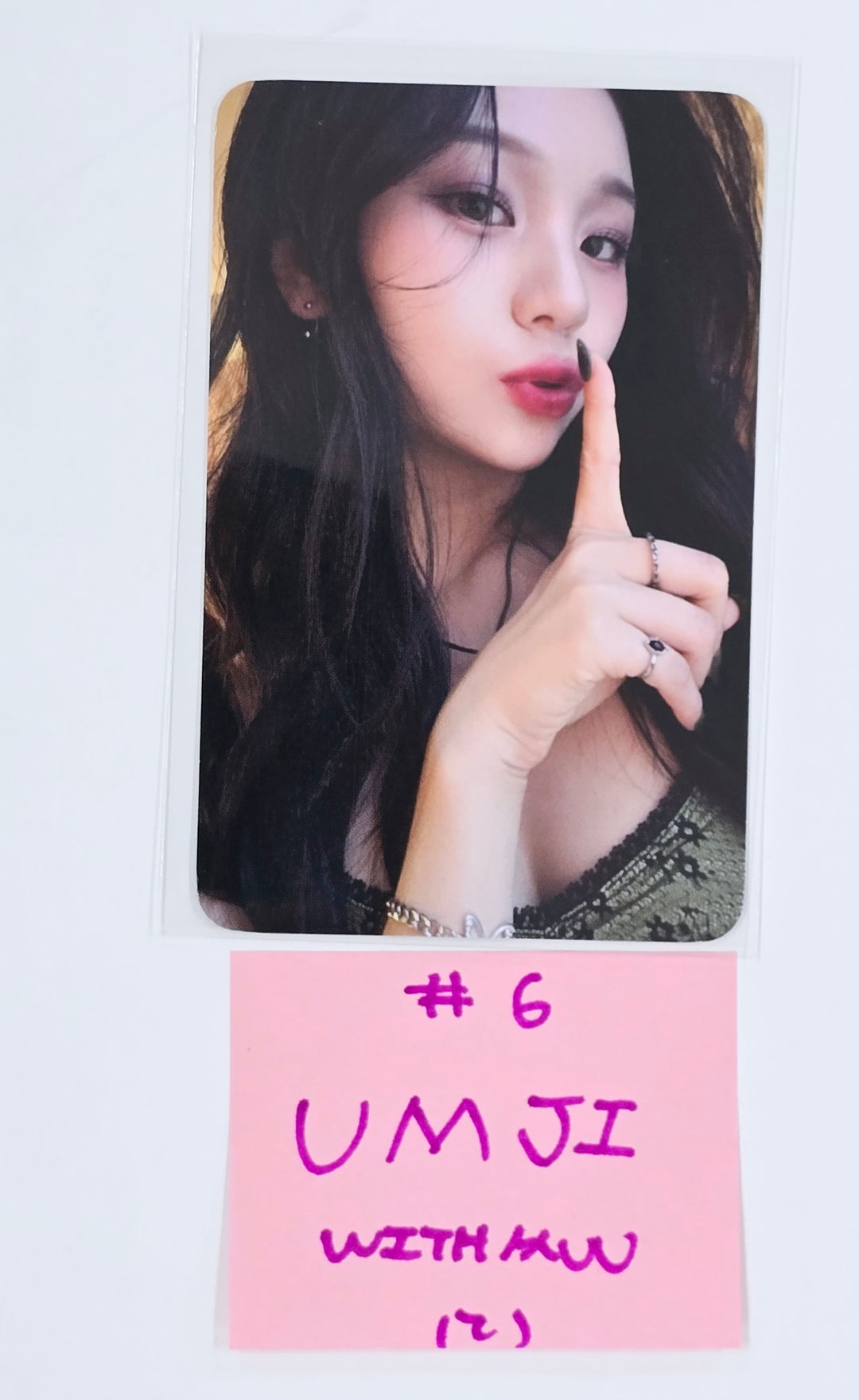 VIVIZ "VOYAGE" - Withmuu Fansign Event Photocard Round 2 [24.11.27]