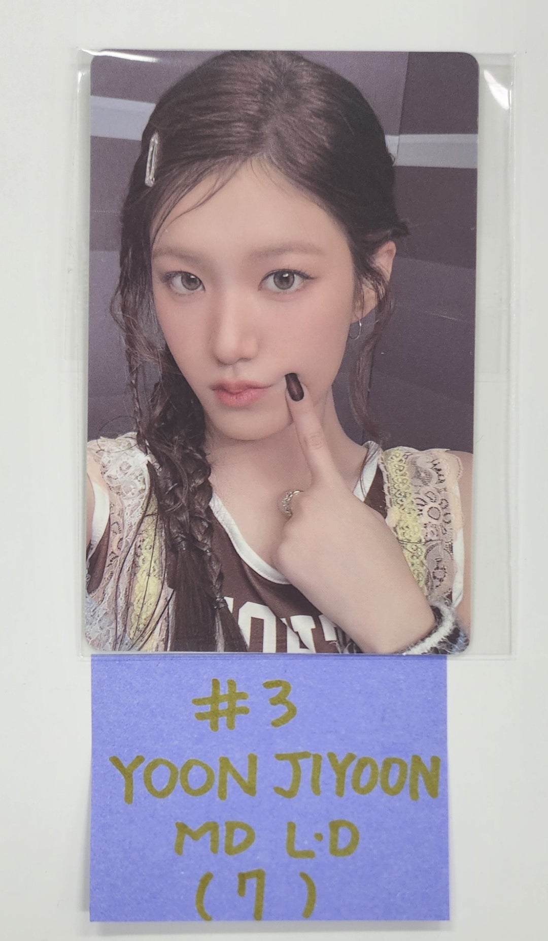 IZNA "N/a" - MD Lucky Draw Event Photocard [24.11.29]