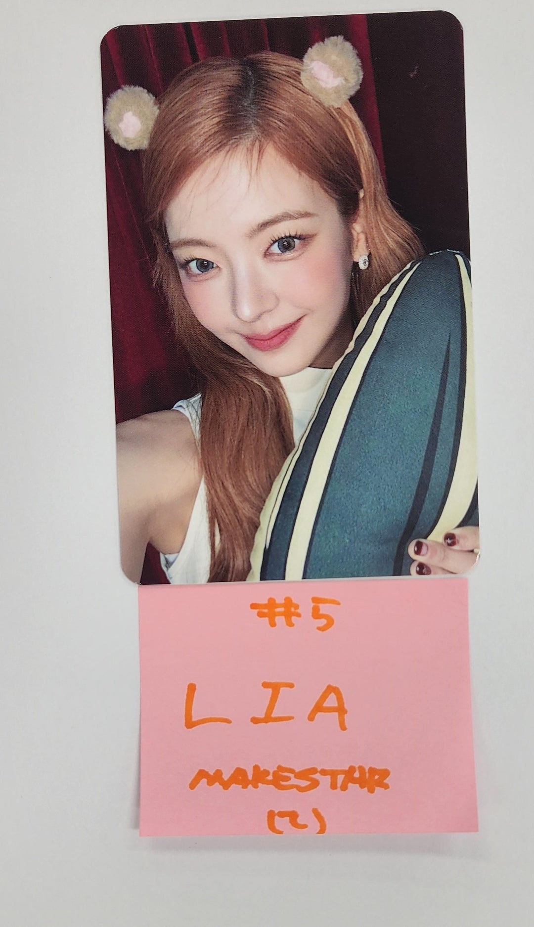 ITZY "Gold" - Makestar Fansign Event Photocard Round 8 [24.12.6]