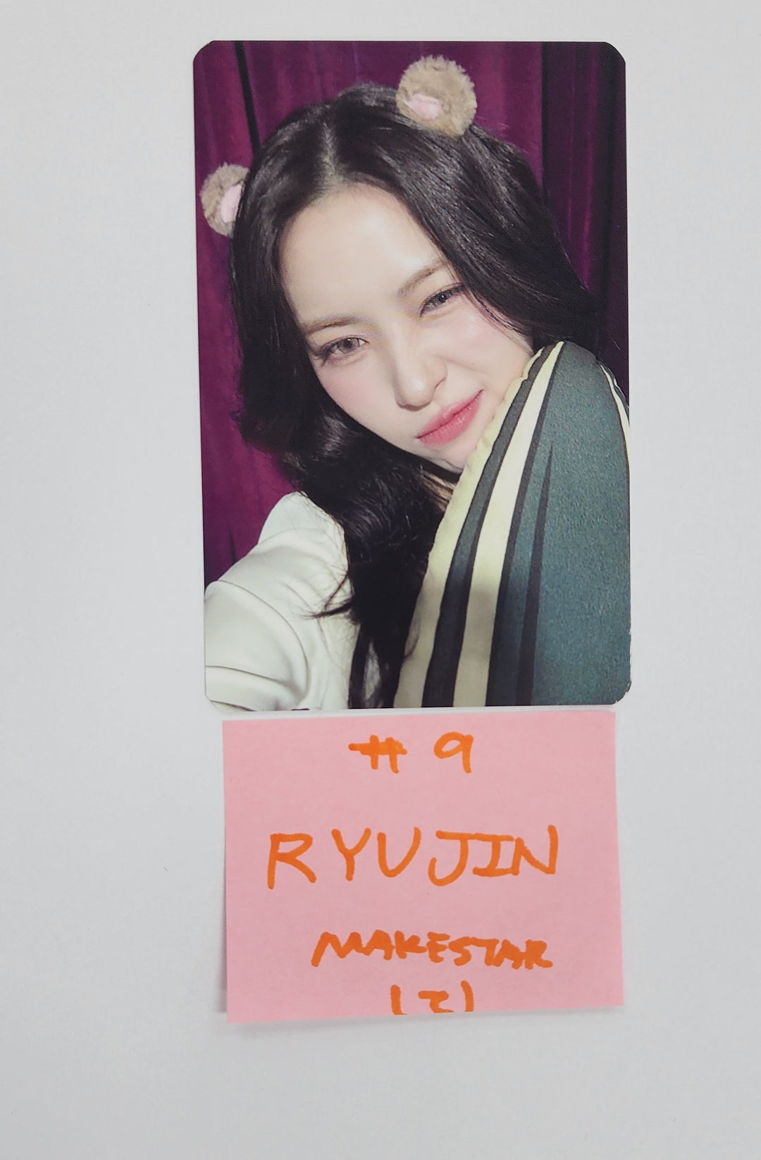 ITZY "Gold" - Makestar Fansign Event Photocard Round 8 [24.12.6]