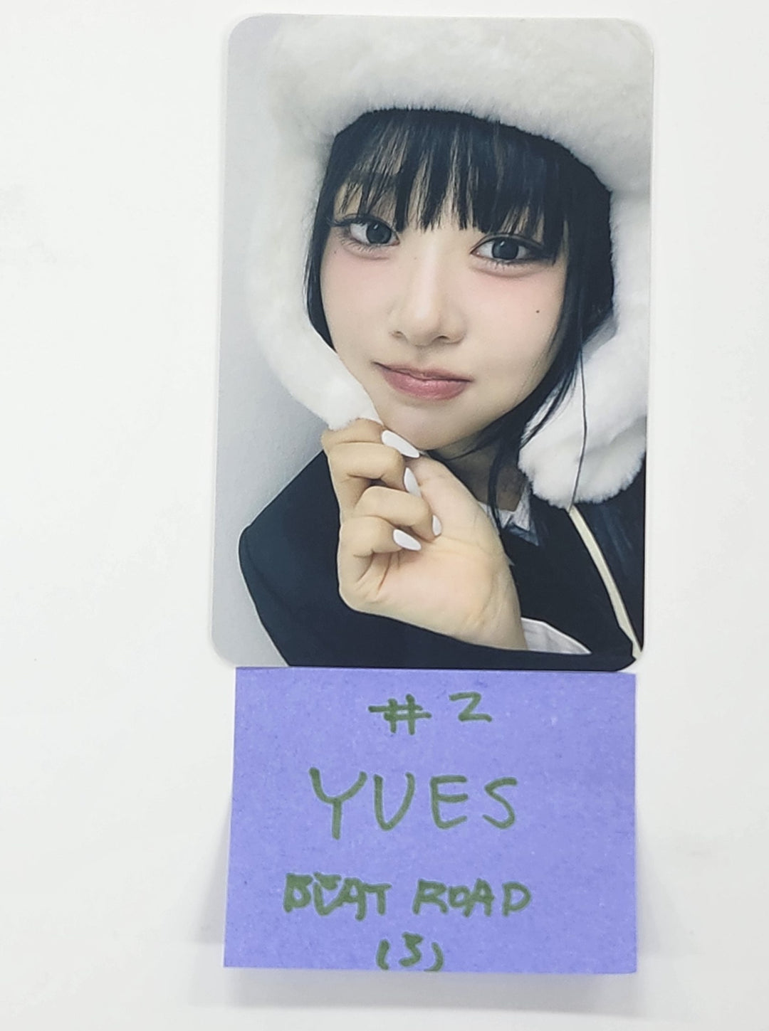 Yves "I Did" - Beat Road Fansign Event Photocard [24.12.10]