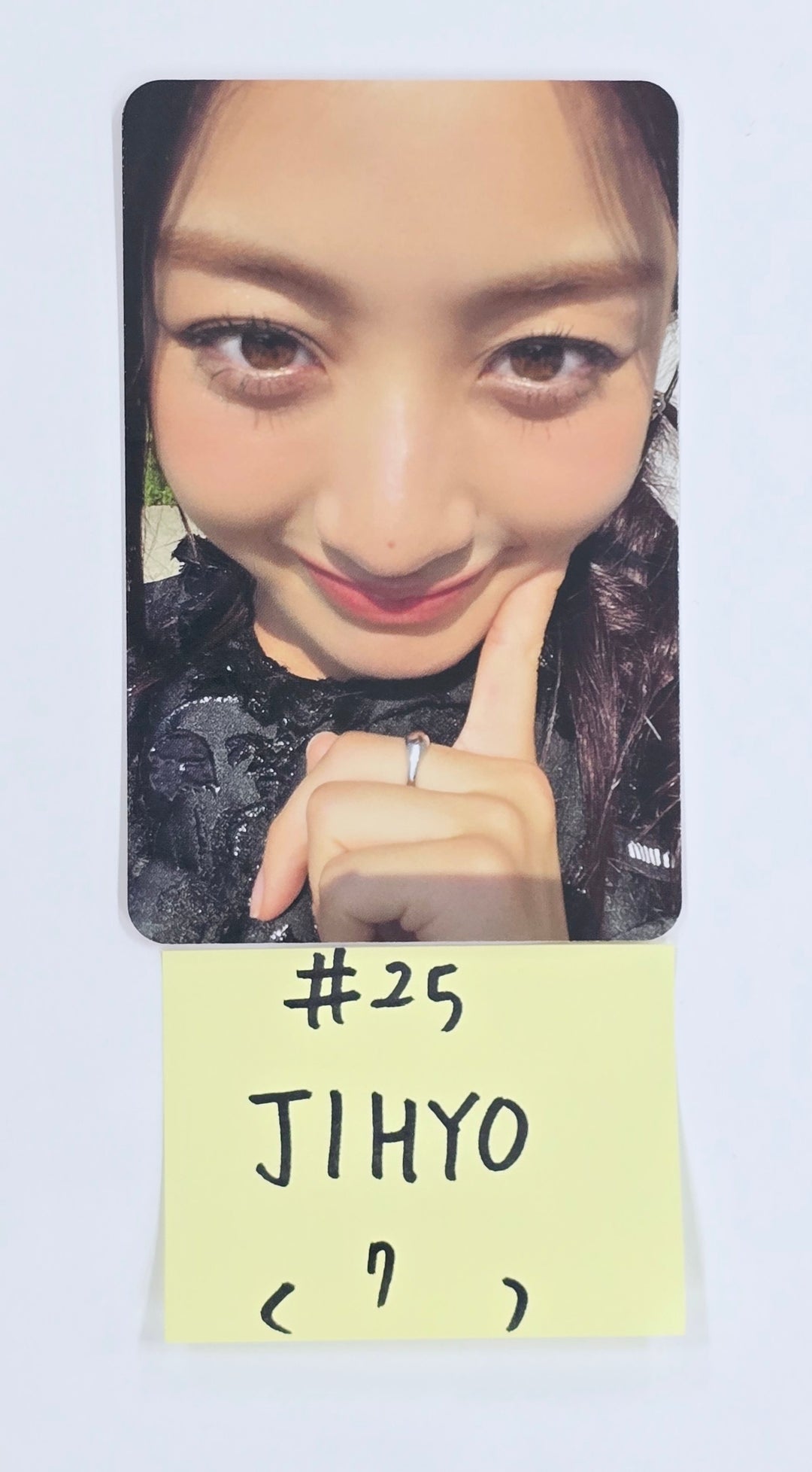 TWICE "STRATEGY" - Official Photocard (1) [24.12.12]