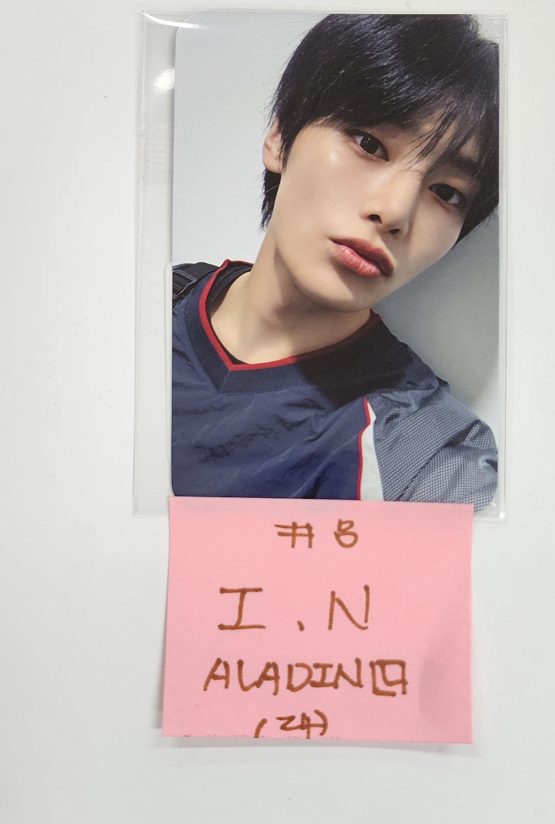 Stray Kids "合 (HOP) - Aladin Pre-Order Benefit Photocard [Limited Ver.] [24.12.16]