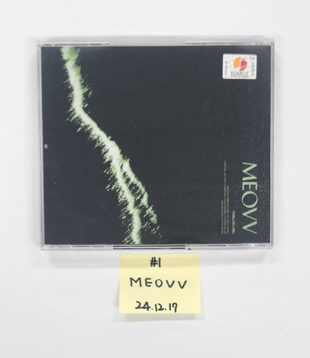 MEOVV "TOXIC" - Hand Autographed(Signed) Promo Album [24.12.17]