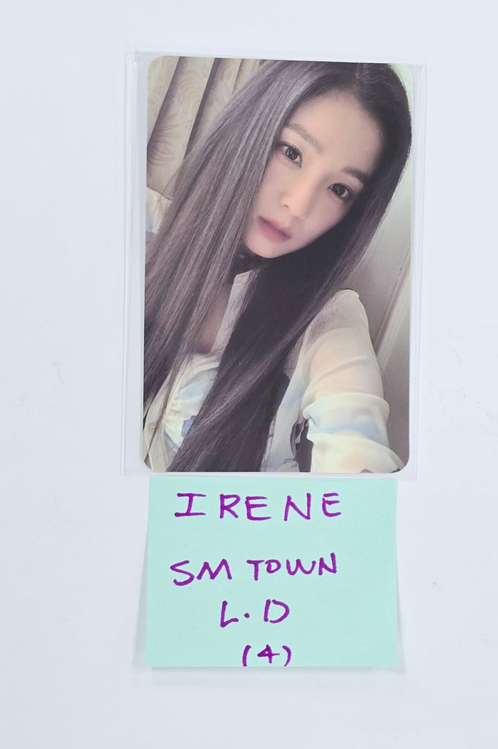 IRENE (Of Red Velvet) "Like A Flower" - SM Town Lucky Draw Event Photocard [Case Ver.] [24.12.17]