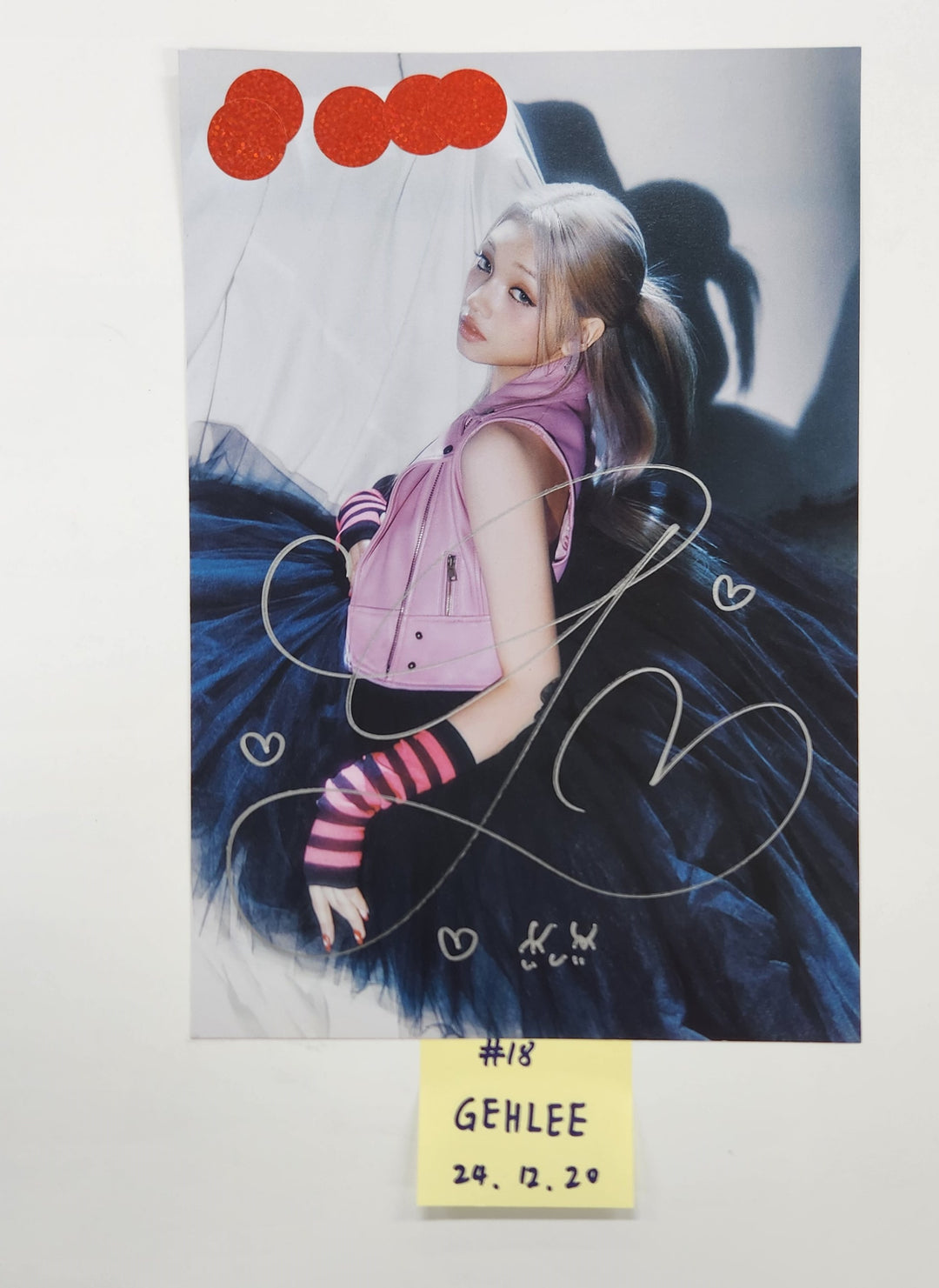 UNIS 'CURIOUS' - A Cut Page From Fansign Event Album (1) [24.12.20]