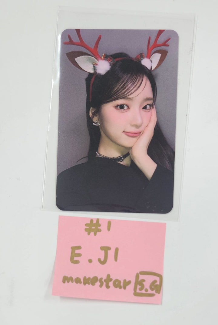 ICHILLIN "CHILLIN' OFFICE" 2025 SEASON'S GREETINGS - Makestar Fansign Event Photocard [24.12.23]