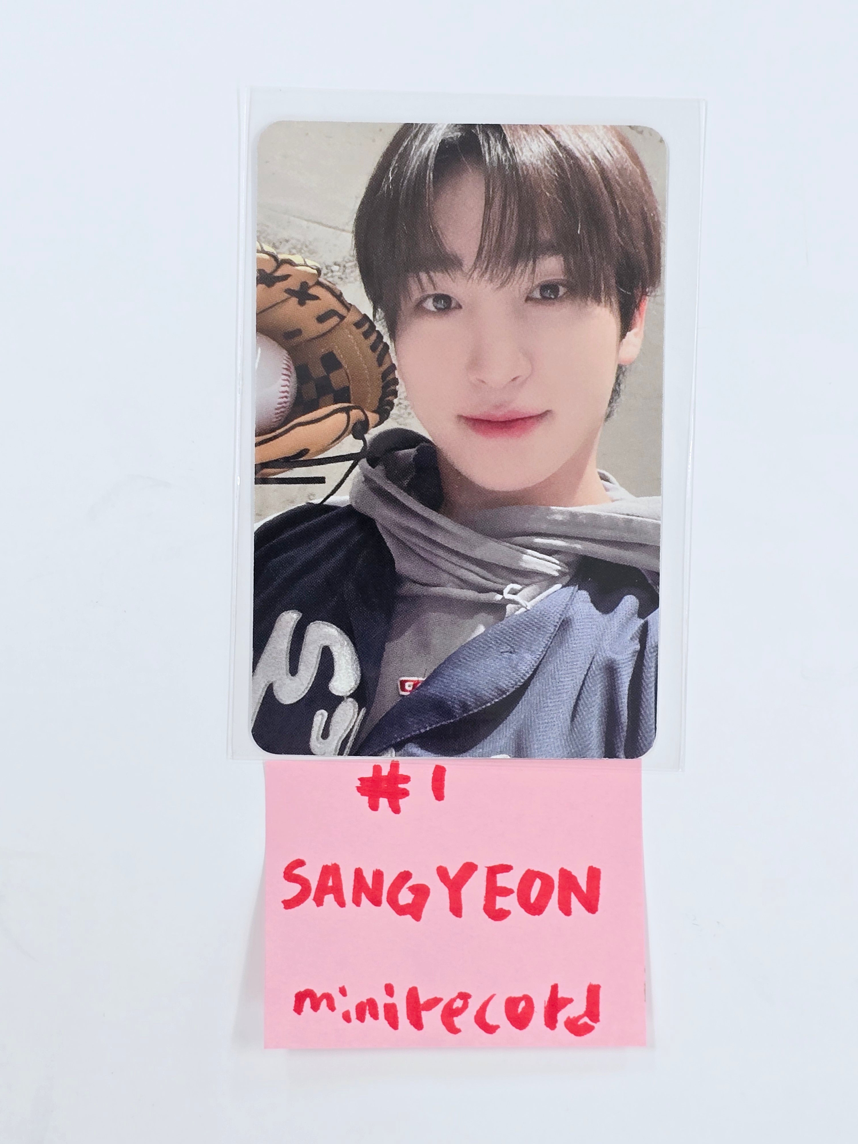 The Boyz 9th Mini Album 導火線 TRIGGER Withmuu 1st Fan Sign