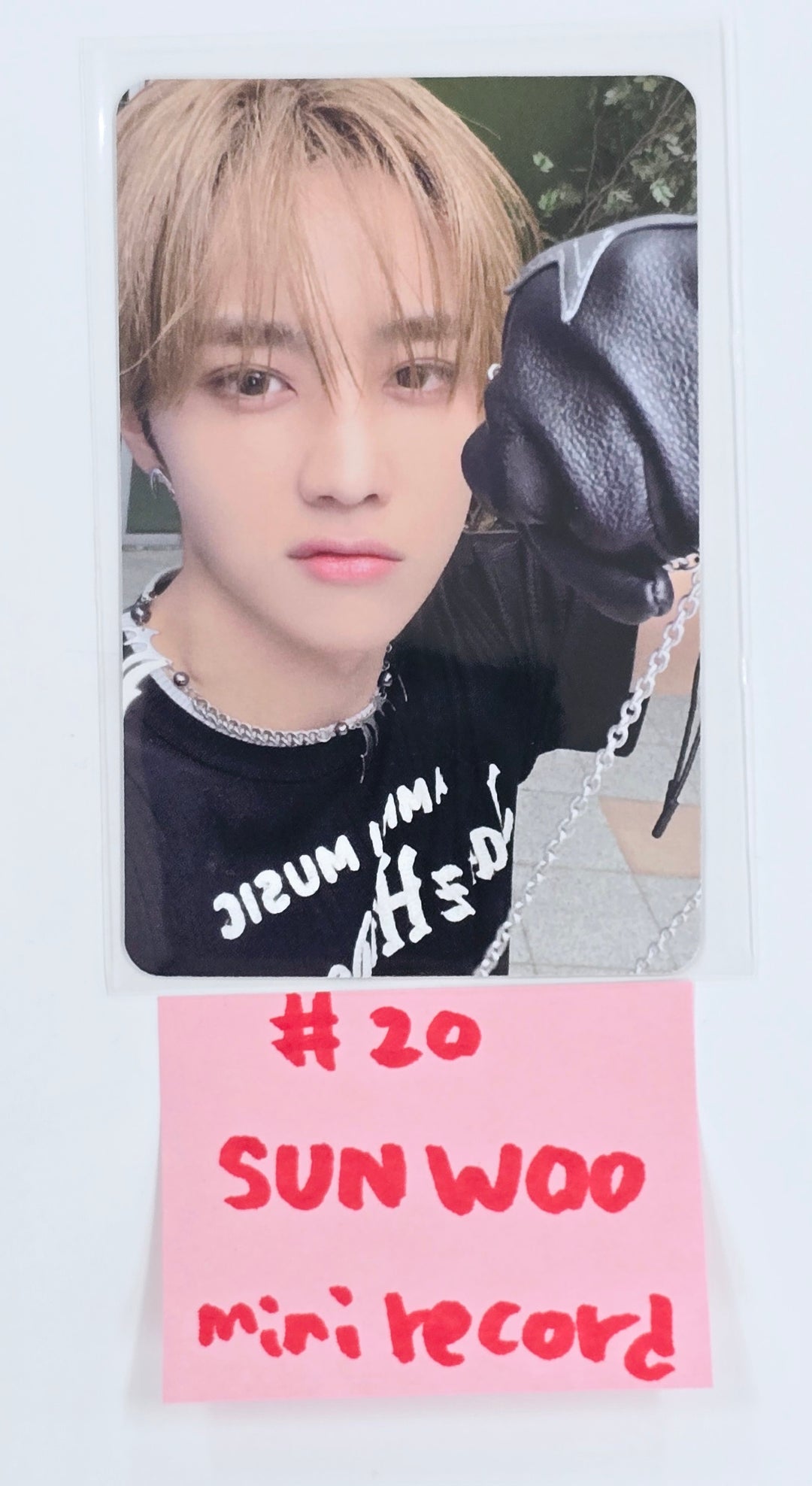 Theboyz "導火線" - Mini Record Lucky Draw Event Photocard [Platform Ver.] [24.12.23]