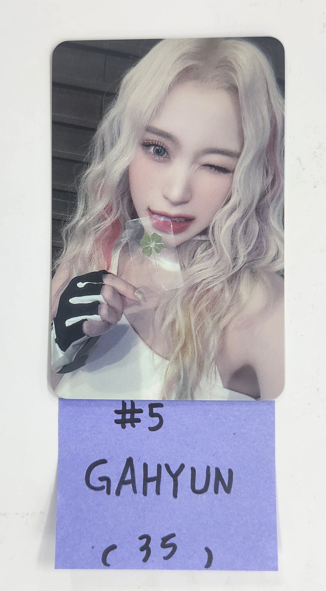 Dreamcatcher "7 Doors of Christmas" A Lucky Encore - Official Trading Photocard (3) [24.12.24]