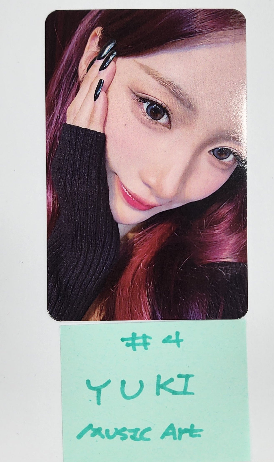 PURPLE KISS "HEADWAY" - Music Art Fansign Event Photocard Round 2 [24.12.26]