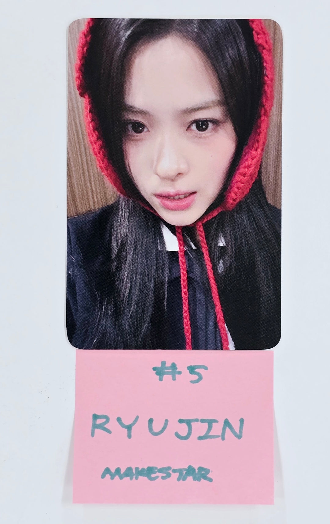 ITZY "Gold" - Makestar Lucky Draw Event Photocard [24.12.27]