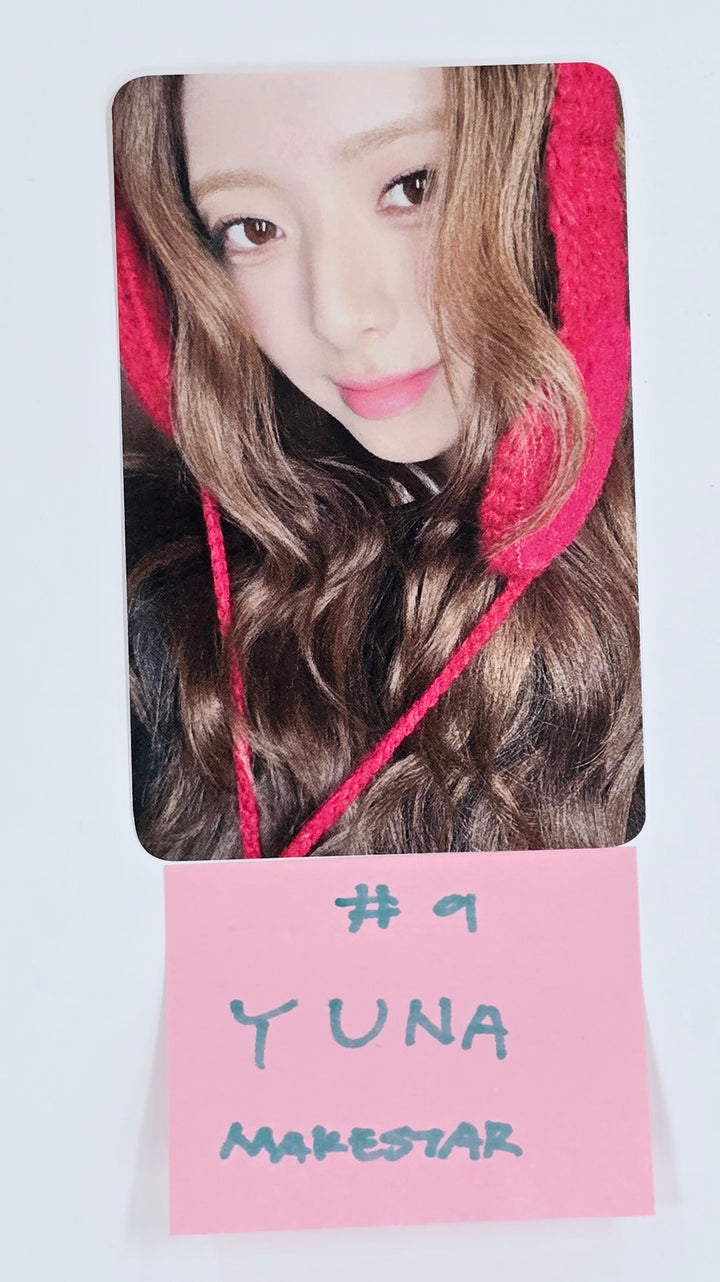 ITZY "Gold" - Makestar Lucky Draw Event Photocard [24.12.27]