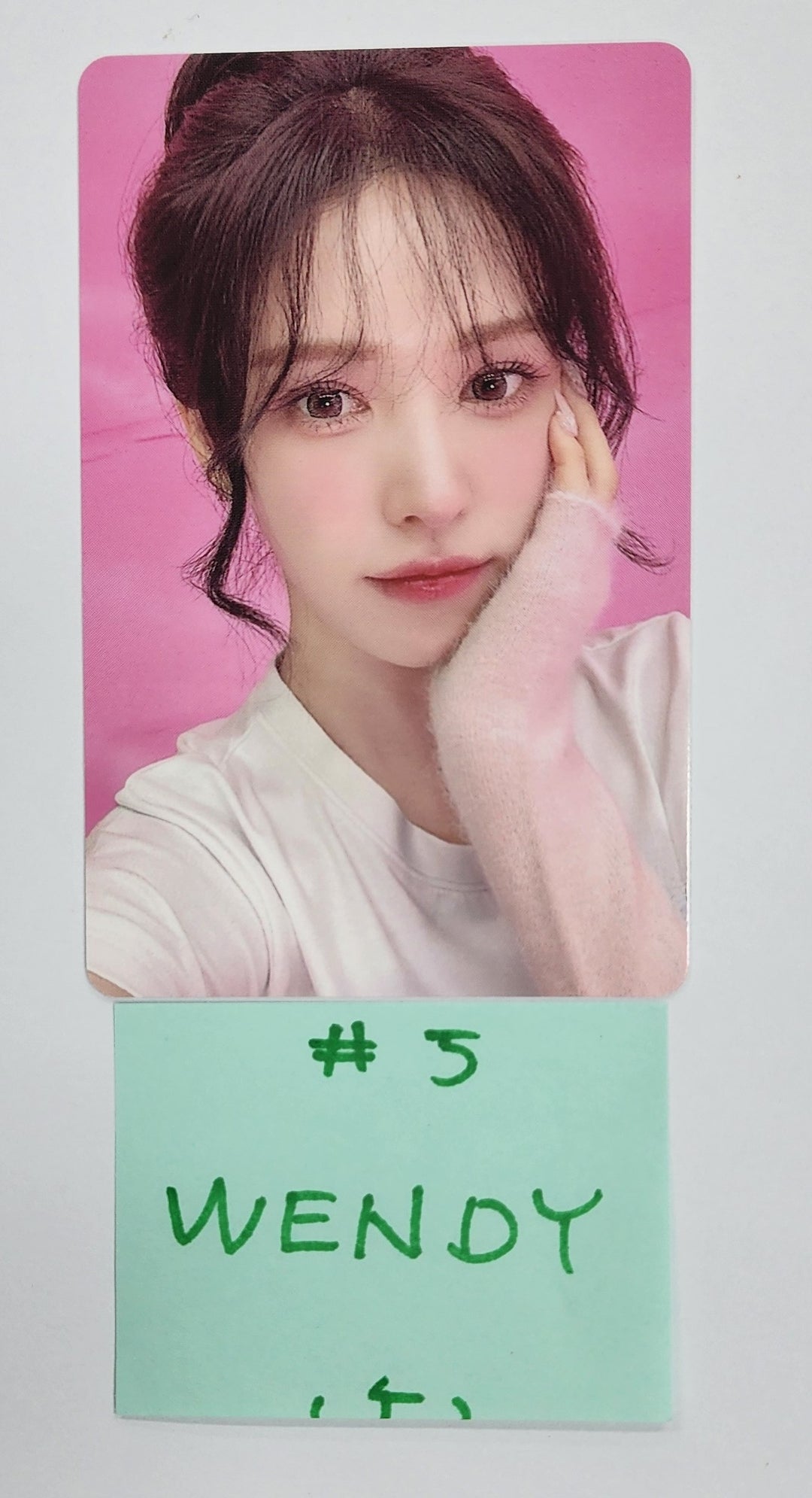 Red Velvet "2024 PINK CHRISTMAS" - Official Photocard [24.12.30]