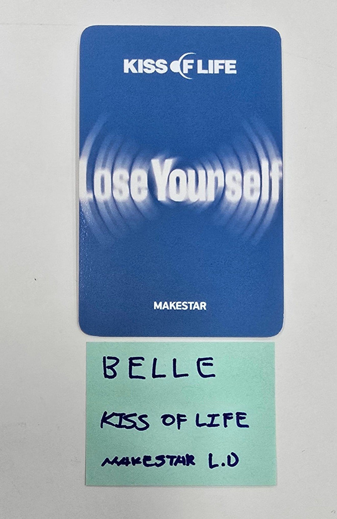 Belle (OF Kiss of Life) "Lose Yourself" - Hand Autographed(Signed) Photocard [24.12.30]