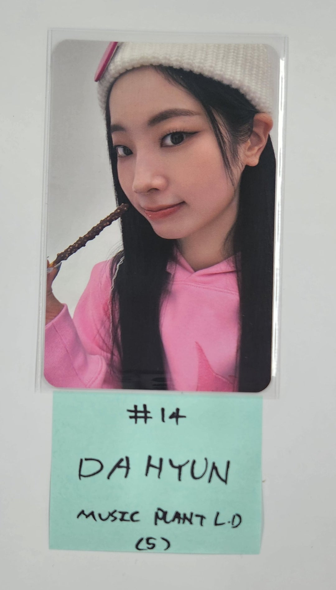 TWICE "STRATEGY" - Music Plant Lucky Draw Event Photocard, 2 Cut Photo Round 2 [25.1.3]