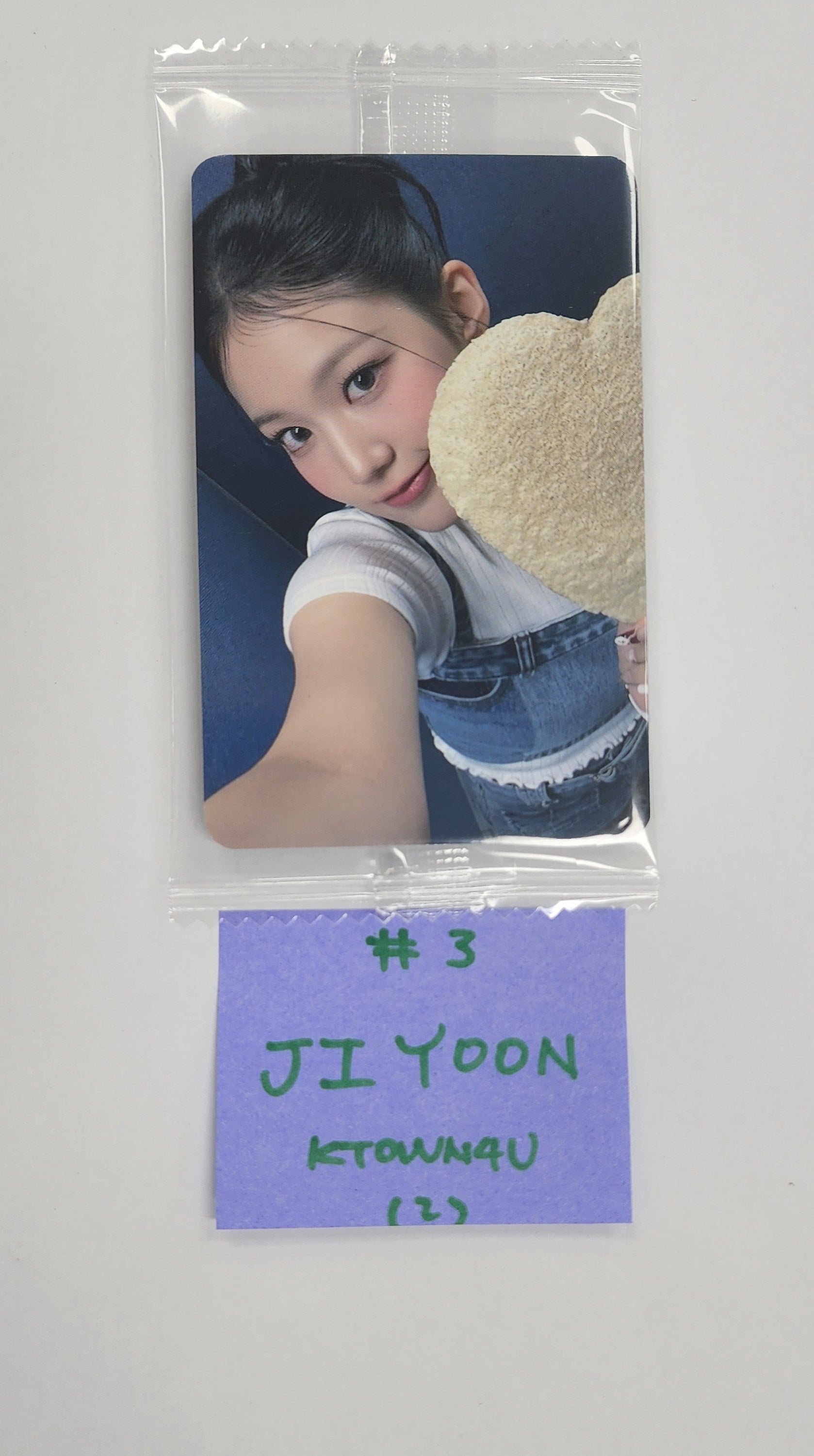 loona　FCメッセージカード　ヨジン Official LOONA Hyunjin Attendance Card (Yellow Stamp Card