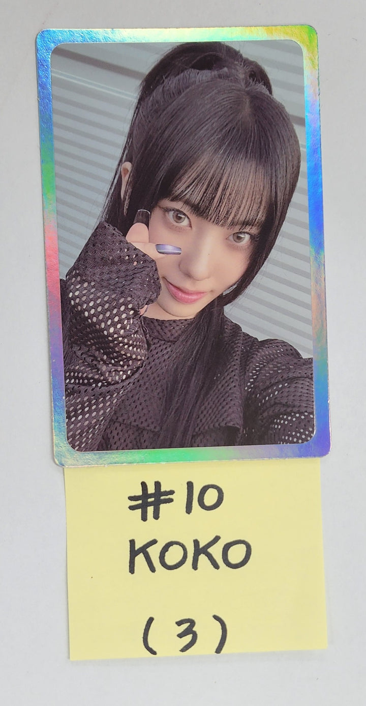 IZNA "N/a" - Official Trading Photocard [25.1.7]